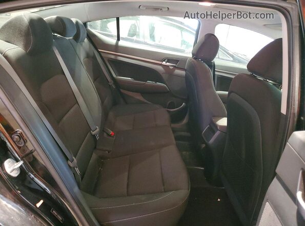5NPD84LF7JH266850 2018 HYUNDAI ELANTRA Black Widok tylnych siedzeń