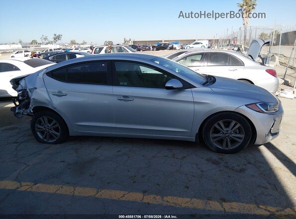 5NPD84LF7JH366964 2018 HYUNDAI ELANTRA Silver Widok wnętrza z tyłu