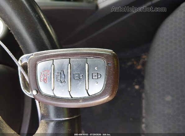 5NPD84LF7JH371291 2018 HYUNDAI ELANTRA Silver Widok deski rozdzielczej