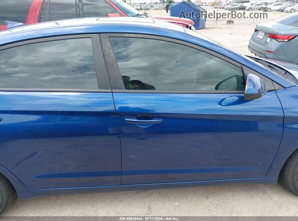 5NPD84LF7JH394991 2018 HYUNDAI ELANTRA Blue Rear interior view