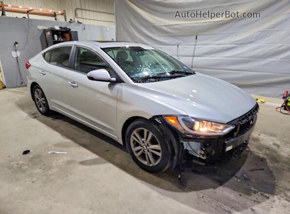 5NPD84LF7JH399821 2018 HYUNDAI ELANTRA Серебряный Передняя правая четверть