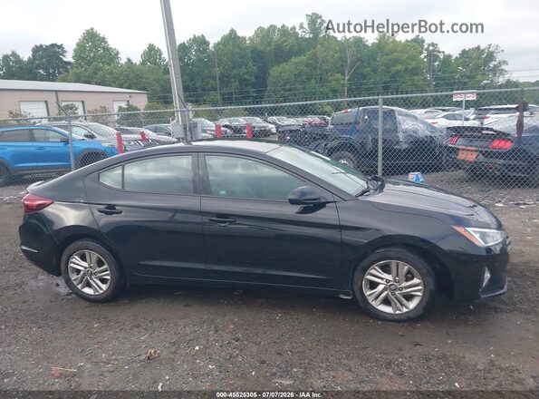5NPD84LF7KH439221 2019 HYUNDAI ELANTRA Черный Вид задней части салона