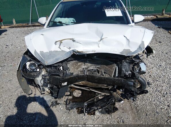 5NPD84LF7KH493621 2019 HYUNDAI ELANTRA White Widok z przodu