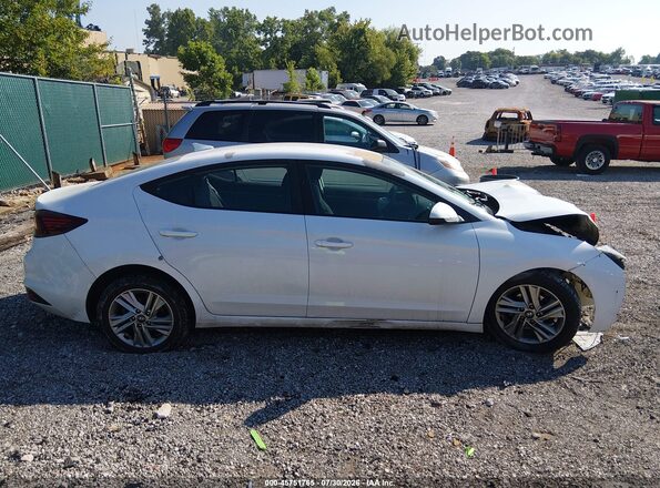 5NPD84LF7KH493621 2019 HYUNDAI ELANTRA White Widok wnętrza z tyłu