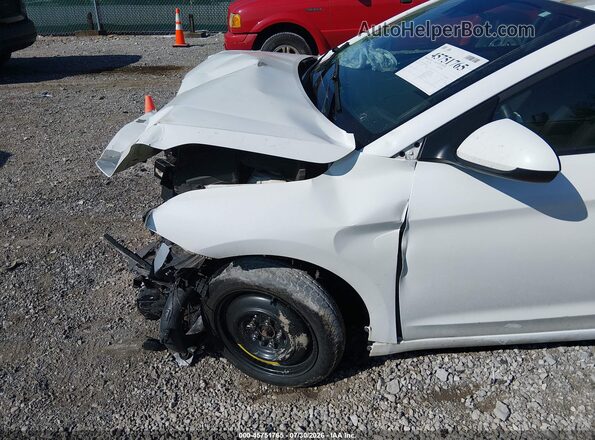 5NPD84LF7KH493621 2019 HYUNDAI ELANTRA White 