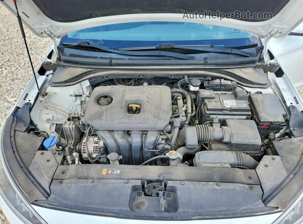 5NPD84LF7LH586639 2020 HYUNDAI ELANTRA White Rear interior view