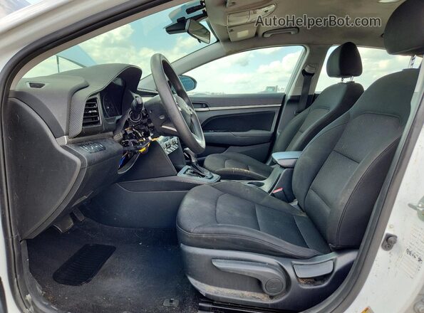5NPD84LF7LH586639 2020 HYUNDAI ELANTRA White Front interior view