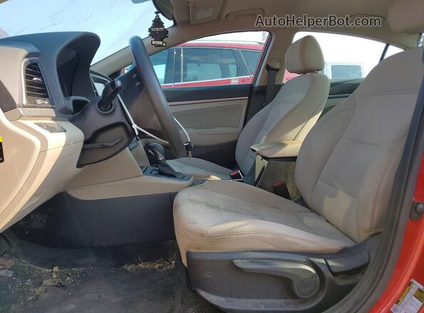 5NPD84LF8HH012624 2017 HYUNDAI ELANTRA Red Вид салону спереду