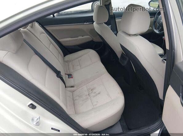 5NPD84LF8HH019671 2017 HYUNDAI ELANTRA Beige Vista de la etiqueta del VIN