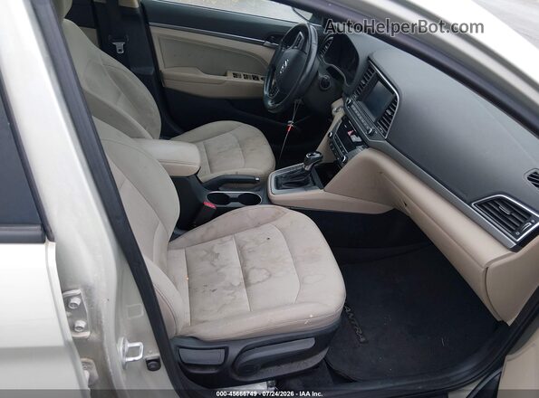 5NPD84LF8HH019671 2017 HYUNDAI ELANTRA Beige Vista interior delantera