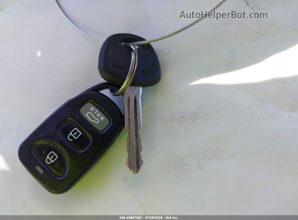 5NPD84LF8HH055862 2017 HYUNDAI ELANTRA Silver Dashboard view