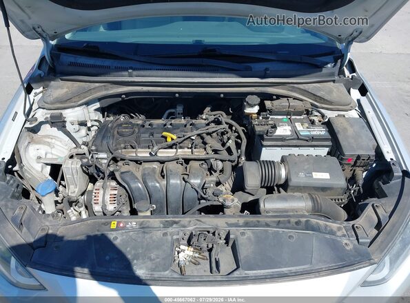 5NPD84LF8HH055862 2017 HYUNDAI ELANTRA Silver Rear view