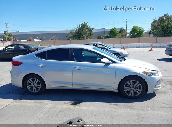 5NPD84LF8HH055862 2017 HYUNDAI ELANTRA Silver 360 interior view