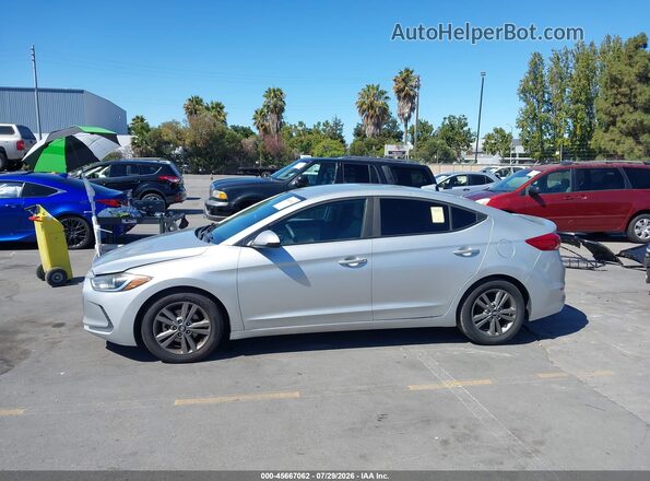 5NPD84LF8HH055862 2017 HYUNDAI ELANTRA Silver 