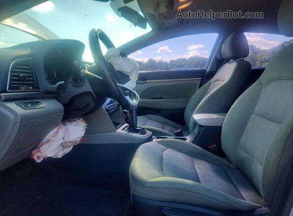 5NPD84LF8HH083452 2017 HYUNDAI ELANTRA Серый Вид салона спереди