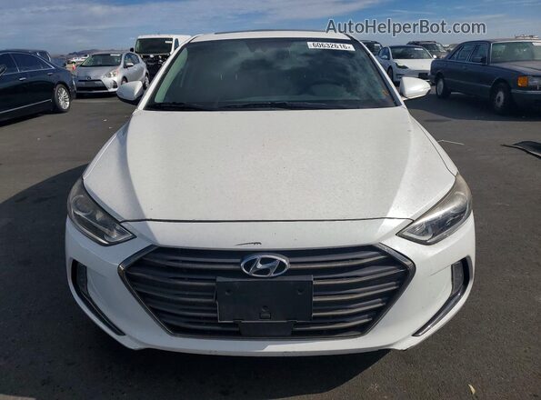 5NPD84LF8HH085766 2017 HYUNDAI ELANTRA White Widok z przodu