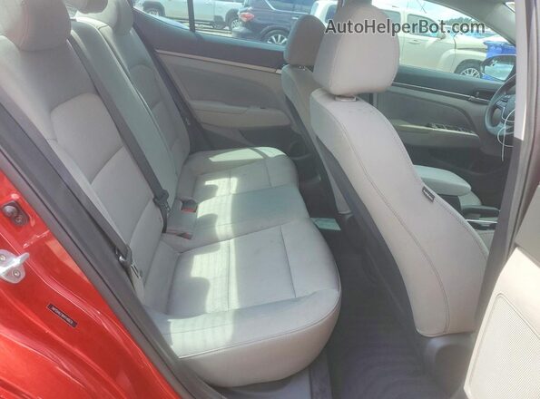 5NPD84LF8HH140619 2017 HYUNDAI ELANTRA Red Вид задніх сидінь