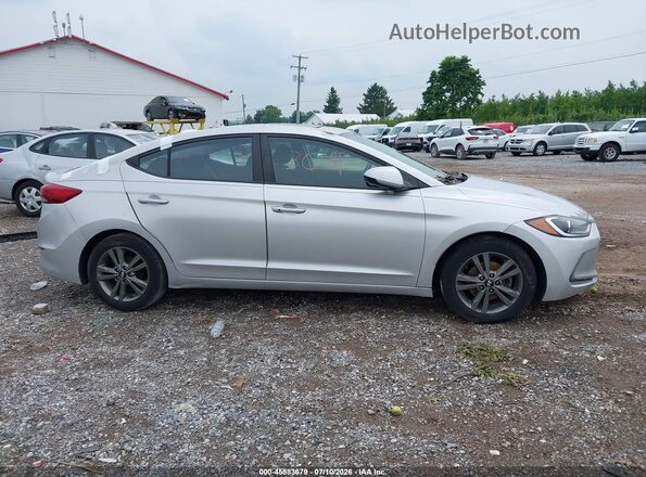 5NPD84LF8HH192977 2017 HYUNDAI ELANTRA Silver Սալոնի հետևի տեսք