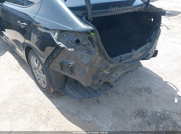 5NPD84LF8HH194213 2017 HYUNDAI ELANTRA Black Вид спереду