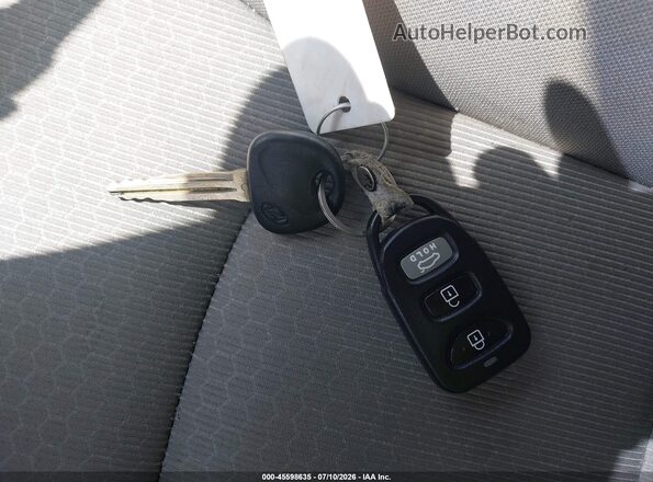 5NPD84LF8HH194213 2017 HYUNDAI ELANTRA Black Вид панелі приладів