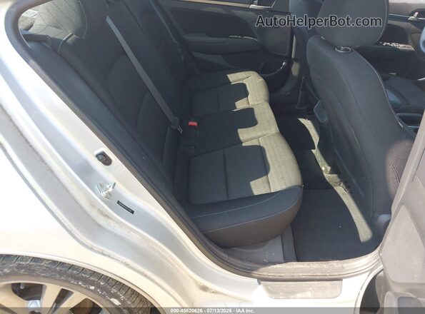 5NPD84LF8JH234389 2018 HYUNDAI ELANTRA Silver Vista de la etiqueta del VIN
