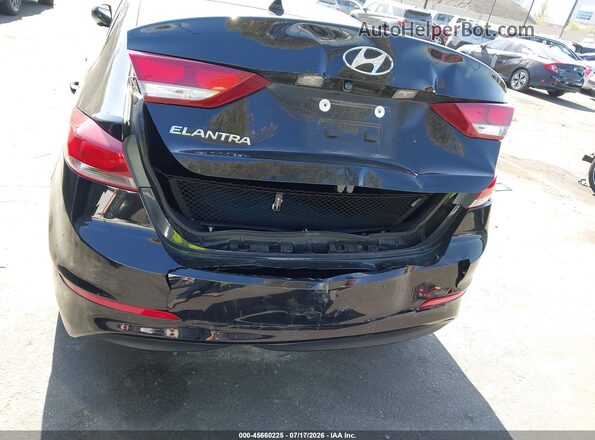 5NPD84LF8JH257851 2018 HYUNDAI ELANTRA Black Widok z przodu