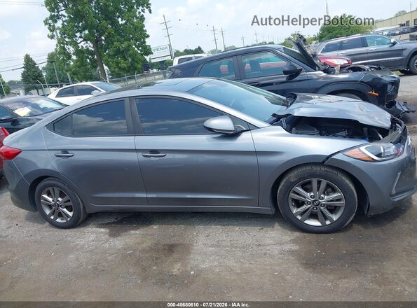 5NPD84LF8JH268087 2018 HYUNDAI ELANTRA Gray Vista interior trasera