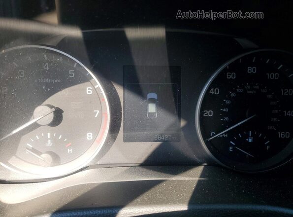 5NPD84LF8JH275962 2018 HYUNDAI ELANTRA Cream Vista del cuadro de instrumentos