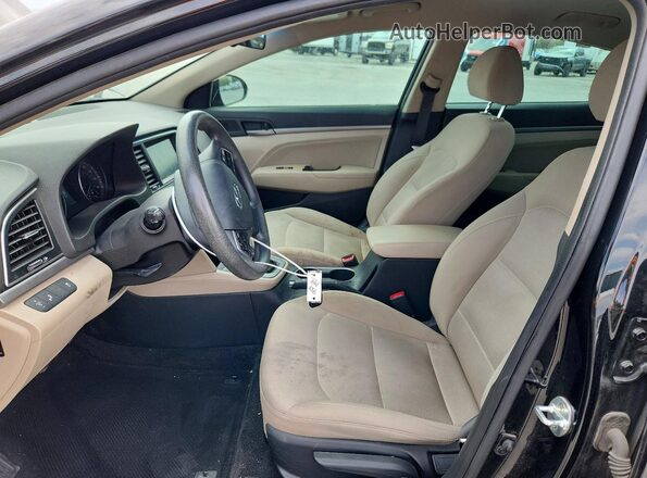 5NPD84LF8JH280501 2018 HYUNDAI ELANTRA Black Սալոնի դիմացի տեսք
