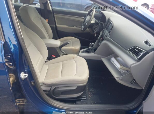 5NPD84LF8JH320088 2018 HYUNDAI ELANTRA Dark Blue წინა სალონის ხედი