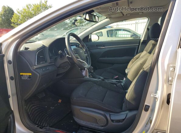 5NPD84LF8JH378542 2018 HYUNDAI ELANTRA Silver Vista interior delantera
