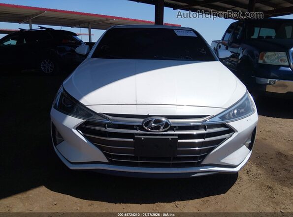 5NPD84LF8LH570854 2020 HYUNDAI ELANTRA Белый Вид щитка приборов