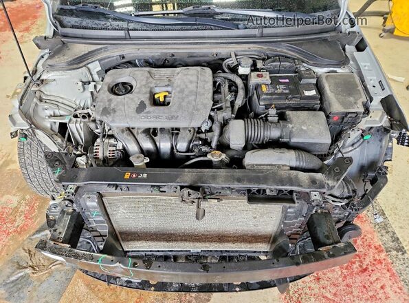 5NPD84LF8LH621866 2020 HYUNDAI ELANTRA Silver Vista interior trasera