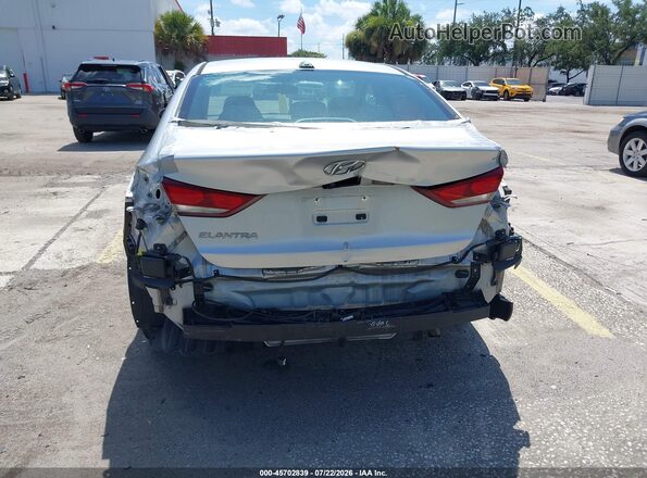 5NPD84LF9HH025222 2017 HYUNDAI ELANTRA Серебряный Вид спереди