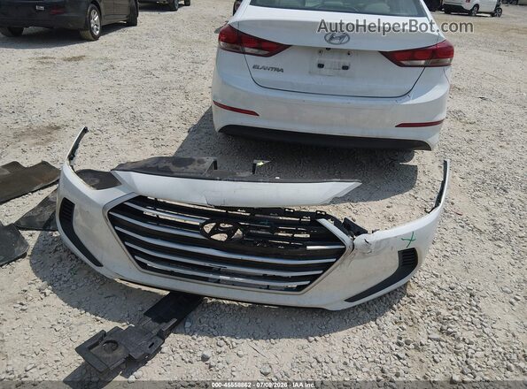 5NPD84LF9HH042408 2017 HYUNDAI ELANTRA White Vista del cuadro de instrumentos