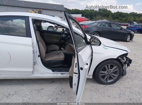 5NPD84LF9HH042408 2017 HYUNDAI ELANTRA White Vista interior delantera