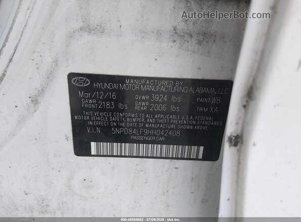 5NPD84LF9HH042408 2017 HYUNDAI ELANTRA White Vista del compartimento del motor