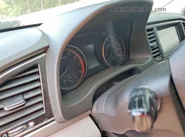 5NPD84LF9HH053909 2017 HYUNDAI ELANTRA Red Vista del cuadro de instrumentos
