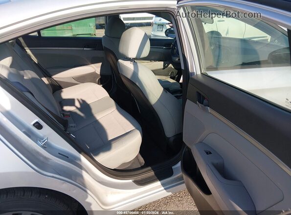 5NPD84LF9HH060309 2017 HYUNDAI ELANTRA Silver Widok naklejki z numerem VIN