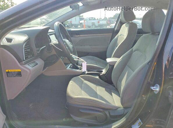 5NPD84LF9HH074016 2017 HYUNDAI ELANTRA Black Вид салону спереду