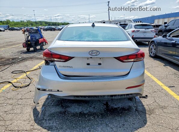 5NPD84LF9HH139639 2017 HYUNDAI ELANTRA Серебряный Вид сзади