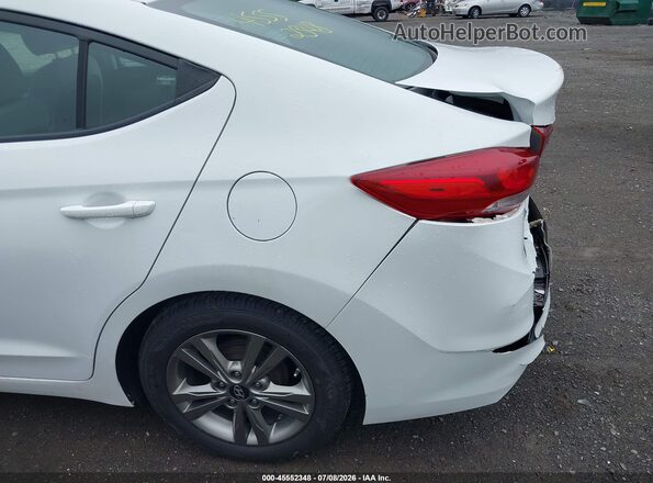 5NPD84LF9HH144081 2017 HYUNDAI ELANTRA White Front view
