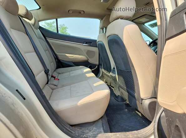 5NPD84LF9HH165481 2017 HYUNDAI ELANTRA Beige Հետևի նստատեղերի տեսք