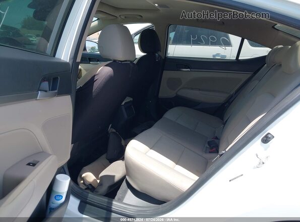 5NPD84LF9HH169952 2017 HYUNDAI ELANTRA White VIN կոդի պիտակի տեսք