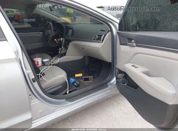 5NPD84LF9HH190073 2017 HYUNDAI ELANTRA Gray Front interior view