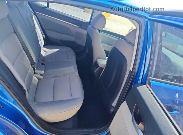 5NPD84LF9JH224616 2018 HYUNDAI ELANTRA Blue Widok tylnych siedzeń