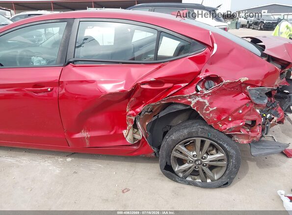 5NPD84LF9JH227709 2018 HYUNDAI ELANTRA Red Widok z przodu