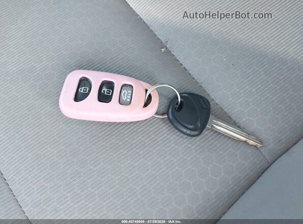 5NPD84LF9JH243442 2018 HYUNDAI ELANTRA Серебряный Вид панели приборов