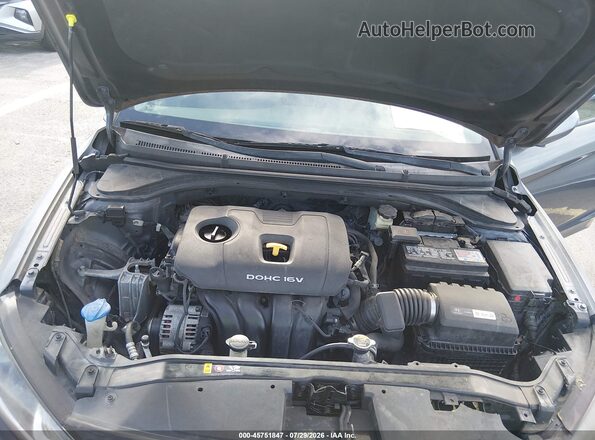 5NPD84LF9JH293600 2018 HYUNDAI ELANTRA Cream Вид ззаду
