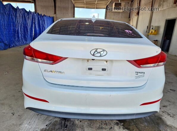 5NPD84LF9JH298750 2018 HYUNDAI ELANTRA White Vista trasera